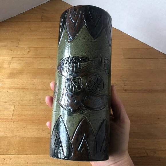 Vintage Japanese Otagiri Incised Vase by OMC Cylinder Pottery Olive Brown Colors - Picture 5 of 10